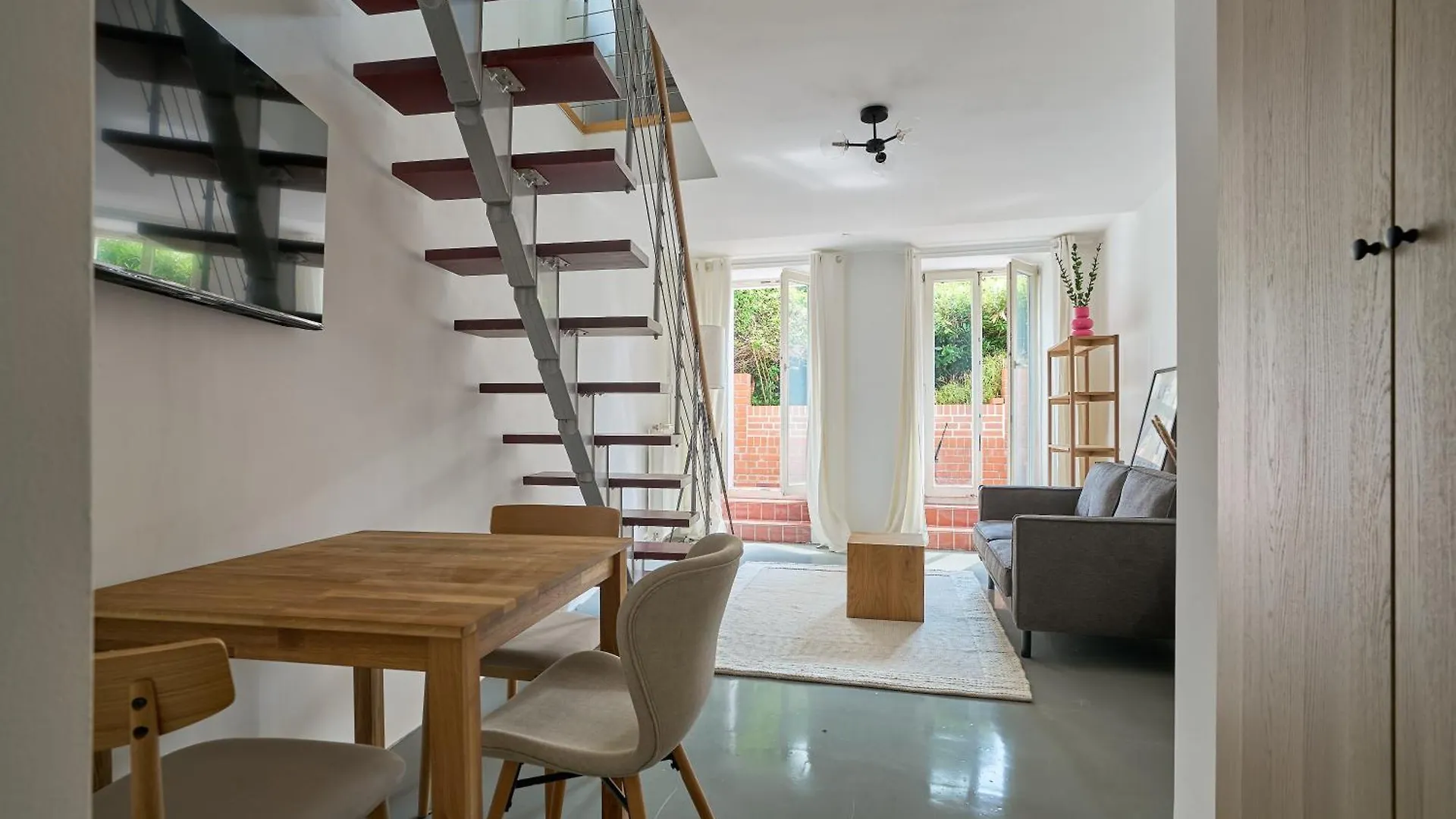 Ruhiges Zentrales Maisonette-Loft In Berlijn Duitsland